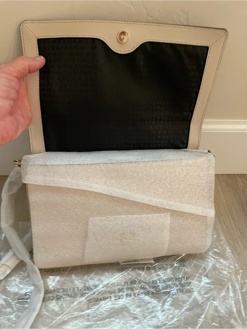 NWT kate spade Black and Beige Two-Tone Crossbody Bag with leather/chain strap